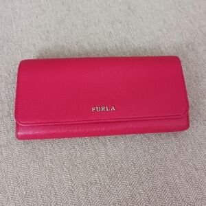 Furla pink saffiano leather wallet